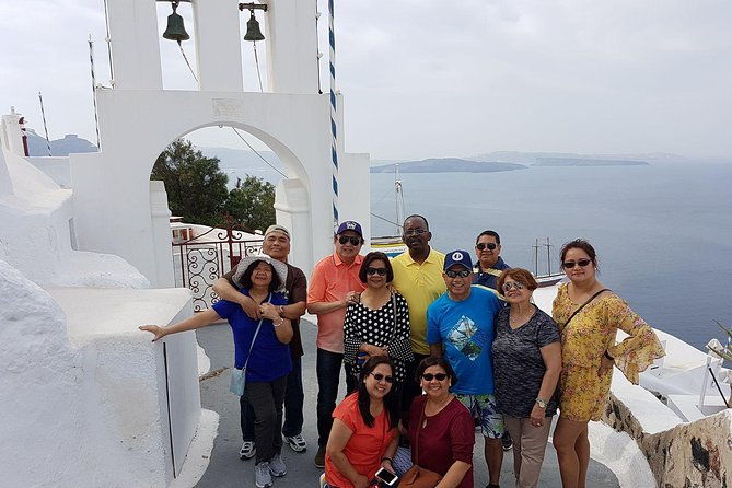 santorini-round-tour