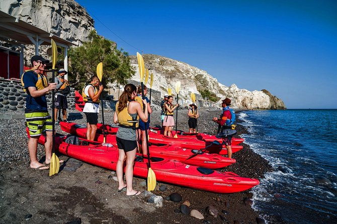 santorini-sea-kayaking-with-light-lunch