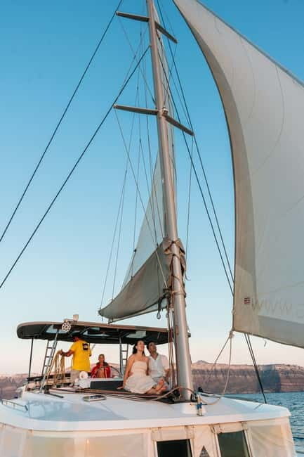 Santorini: Semi-Private Sailing Cruise Day & Sunset/max 15 p - The Sum Up