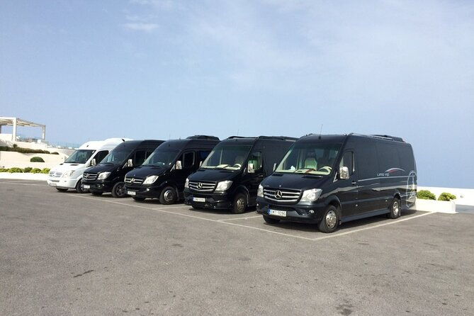 santorini-semi-private-small-group-sightseeing-tour