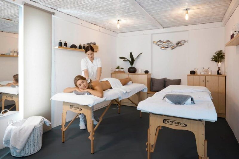 santorini-singles-aromatherapy-massages