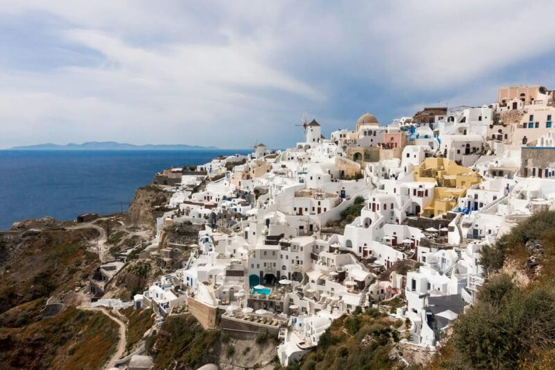 santorini-small-group-sightseeing-tour-with-a-local-guide