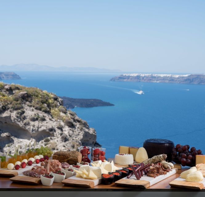 santorini-small-group-tour-with-wine-tasting-food-pairing