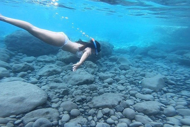 santorini-stand-up-paddle-and-snorkel-adventure