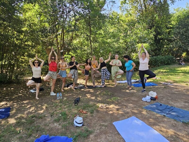 Santorini: Sunrise Yoga Session on the Cliffs - Who Is This Experience Best For?