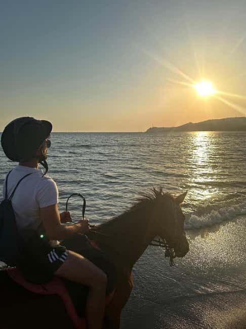 Santorini: Sunset Horse Riding Tour with Professional Photos - Key Points