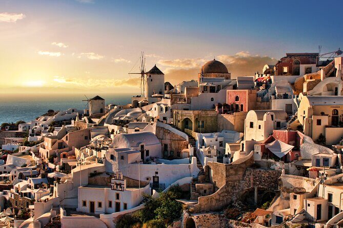 Santorini Sunset Walking Tour inc. tastings and 5 drinks - Who Is This Tour Best For?