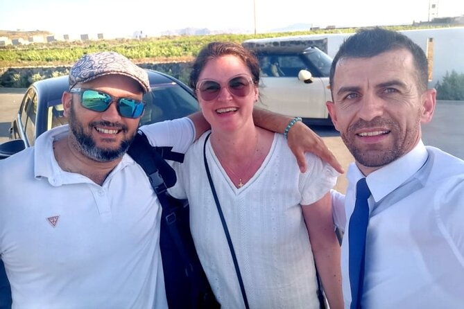 santorini-taxi-service-2
