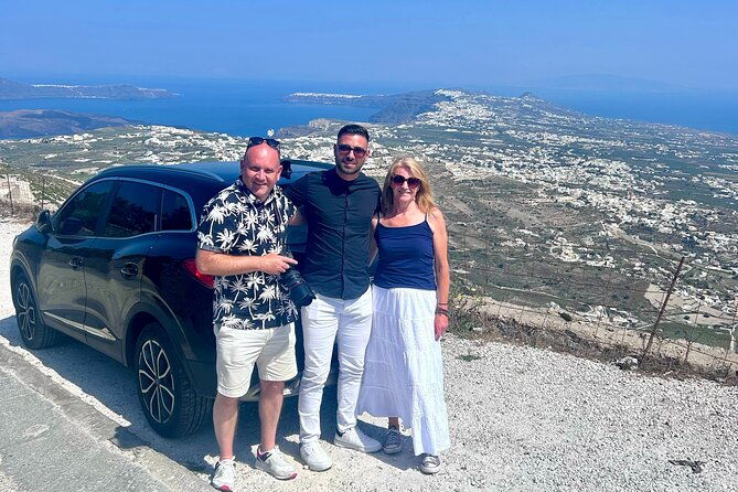 santorini-taxi-service-from-or-to-airport