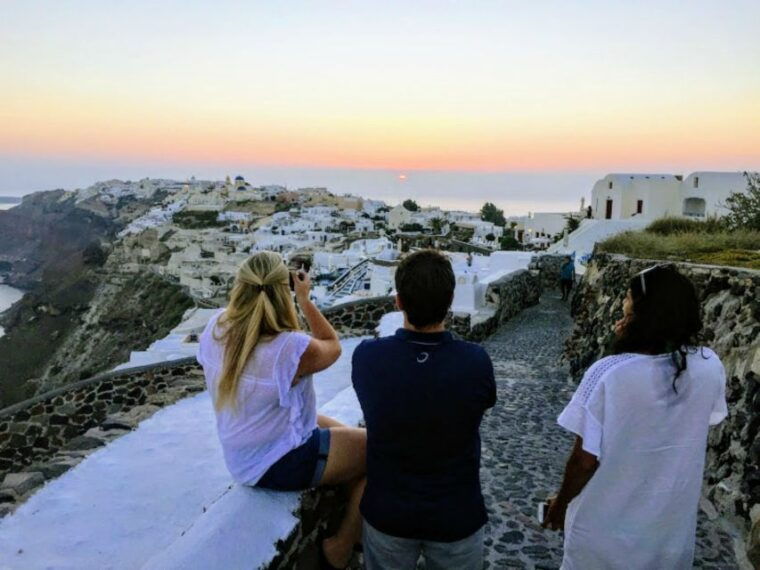santorini-top-sights-small-group-tour-with-local-guide