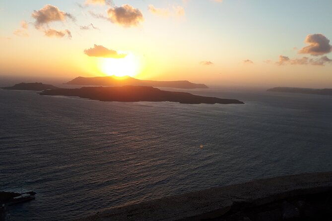 santorini-unique-experience-organized-half-day-tour