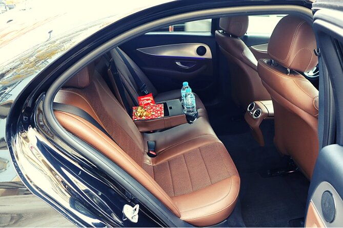 santorini-vip-limousine-transfer-services