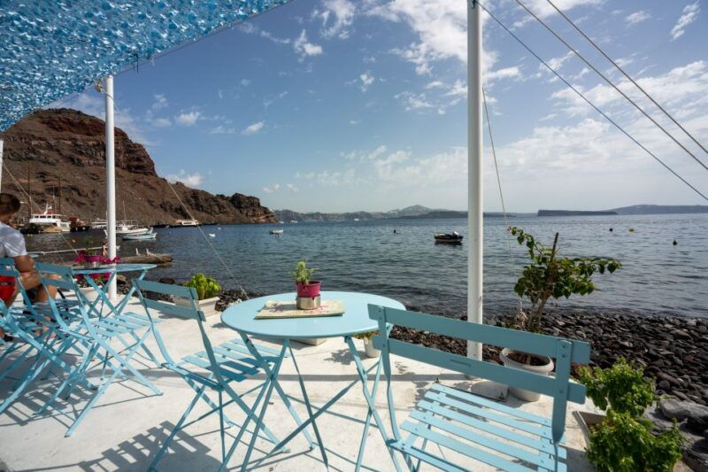 santorini-volcanic-islands-cruise-with-hot-springs-visit