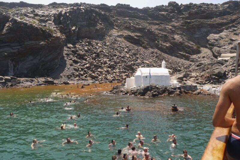 santorini-volcanic-sunset-cruise-with-dinner