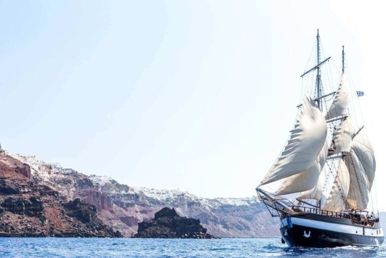 santorini-volcanic-sunset-cruise-with-dinner