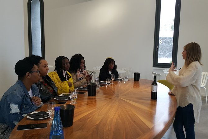 santorini-wine-tasting-food-pairing-taste-good-life-at-santorini