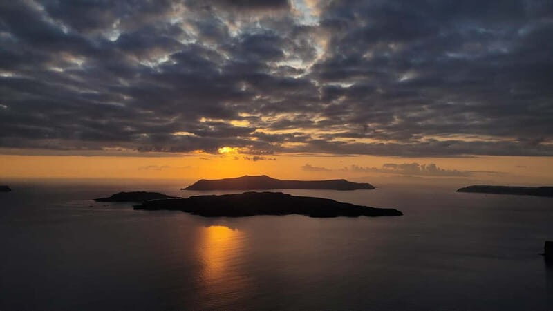 Santorini: Wine Tour Experience with Sunset Dinner - Practical Details and Logistics