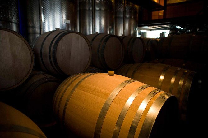 santorini-wine-tour-taste-12-best-wines-3-beers-with-pairings