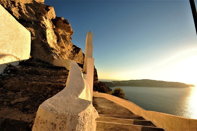 santorini-wine-tour-with-10-wine-tastings-and-oia-sunset