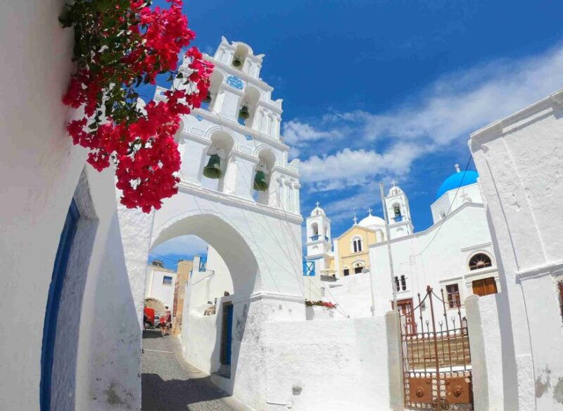 santorini-wine-tour-with-sunset-in-oia-2