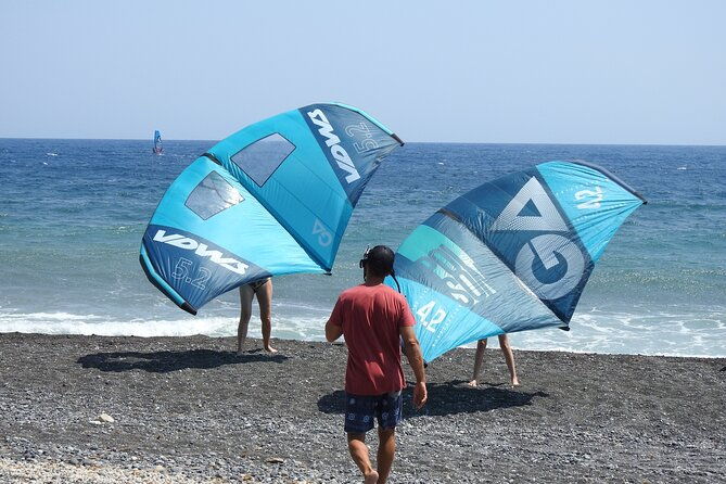 santorini-wing-foil-surf-lesson-for-beginners