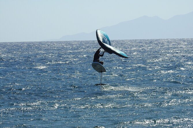 santorini-wing-foil-surf-lesson-for-beginners