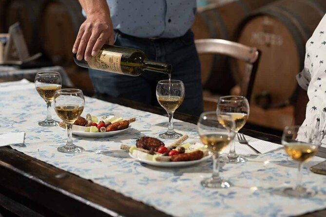 santorini_sunset-cheers-and-dine