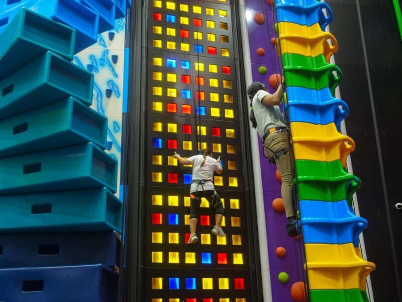 Sanur: Standard Climb Zone Pass Weekend - The Experience for Different Travelers