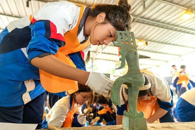Sanxingdui Day Trip Relic Excavation and Bronze Ware Making - Exploring Sanxingdui: A Unique Chinese Archaeological Treasure