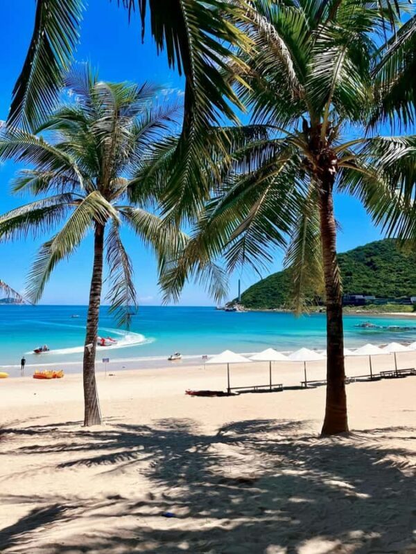 Sanya Haitang Bay Local Discovery Day Tour - Coconut Island: A Tropical Escape