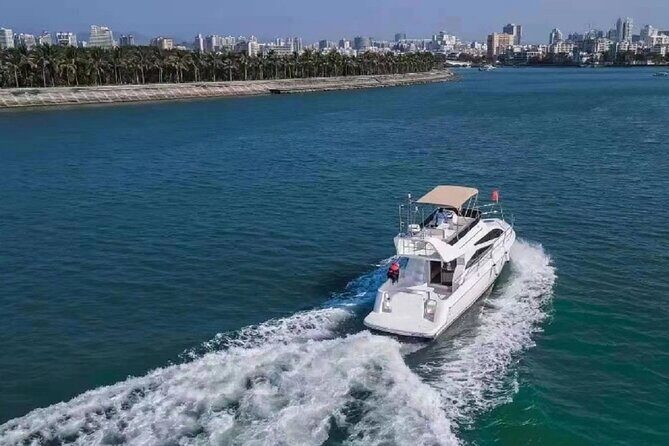 Sanya: The Lost World Aquarium and Yacht Cruise (Private Tour) - What Travelers Have Said