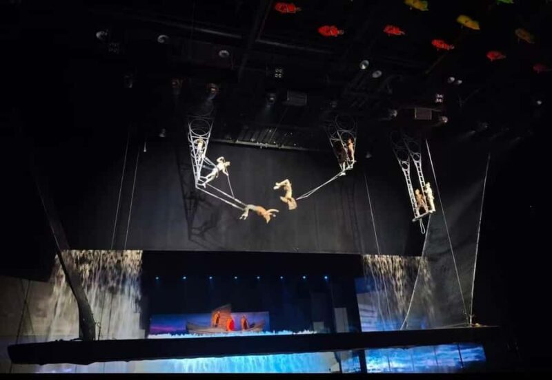 Sanya: Tickets for the Romance Park performance - Key Points