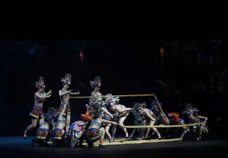 Sanya: Tickets for the Romance Park performance - Who Is This Experience Best For?