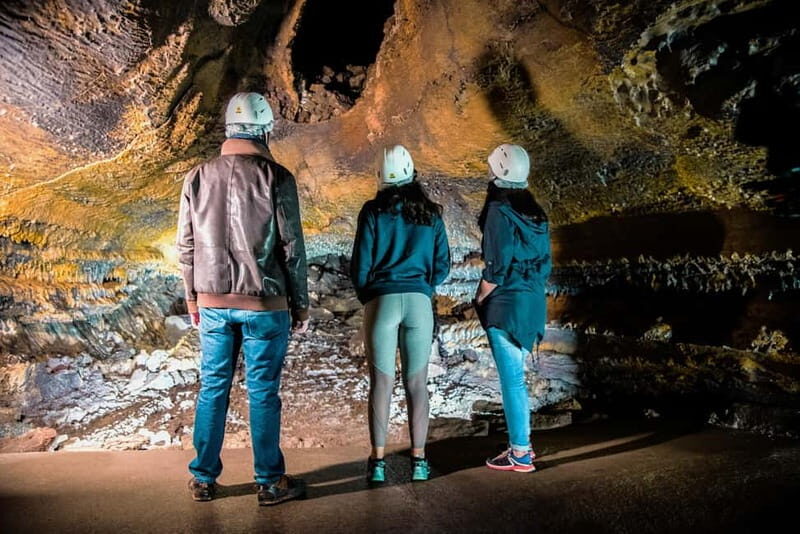 São Miguel: Botanical Gardens and Cave Tour - Underground Adventure at Gruta do Carvão