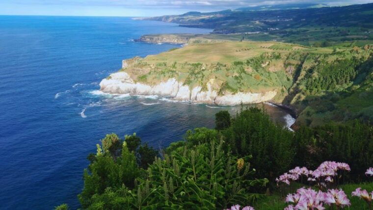 sao-miguel-iconic-furnas-volcano-nordeste-full-day-tour