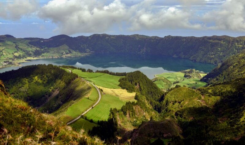 sao-miguel-island-full-day-sete-cidades-tour