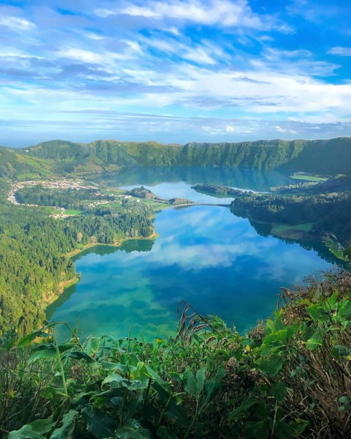 sao-miguel-island-sete-cidades-and-lagoa-do-fogo-tour