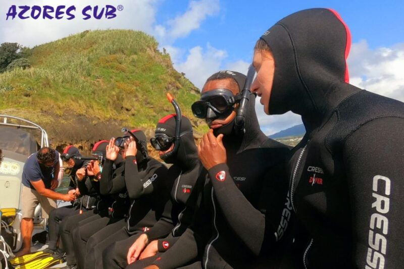 sao-miguel-snorkeling-around-vila-franca-do-campo
