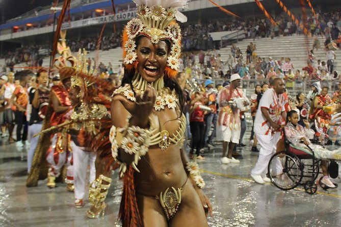 sao-paulo-carnival-parade-from-a-prime-box-with-shuttle-guide-food-drink