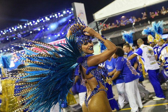 sao-paulo-carnival-parade-from-a-prime-box-with-shuttle-guide-food-drink
