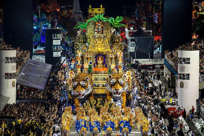 sao-paulo-carnival-parade-from-a-prime-box-with-shuttle-guide-food-drink