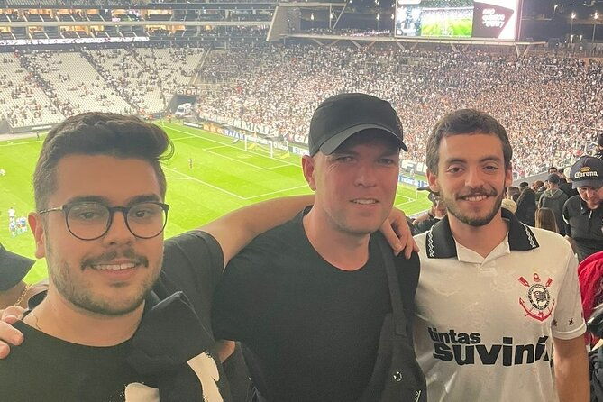 sao-paulo-join-a-soccer-game-in-sao-paulo-with-locals
