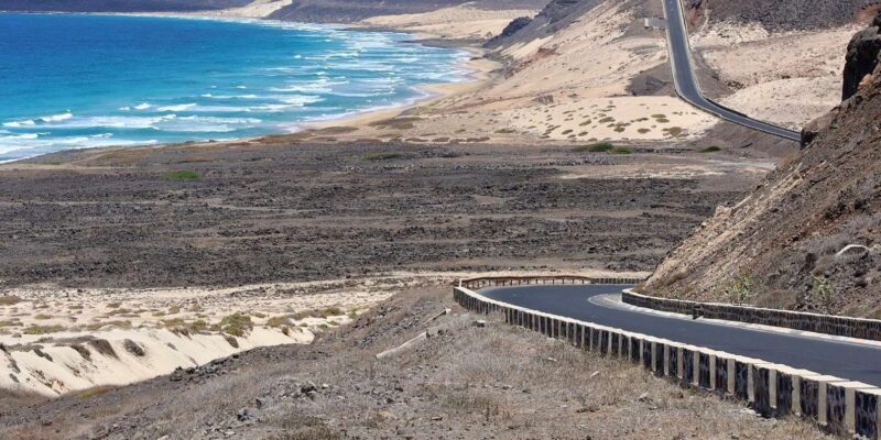 São Vicente Island: Full-Day Tour 4*4 - The Real Value of the Tour