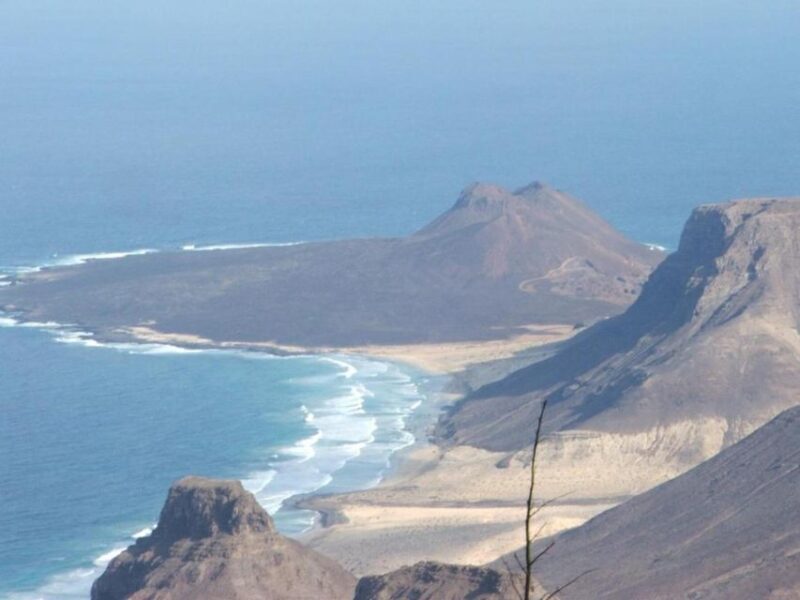 São Vicente: Markets, Mountains, Fishing Villages & Beaches - Why This Tour Offers Great Value
