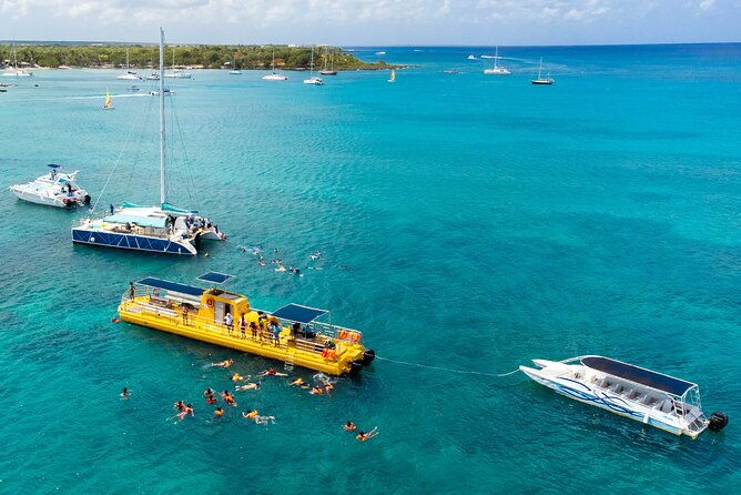 saona-island-at-yellow-submarine-exclusive-tour-from-punta-cana