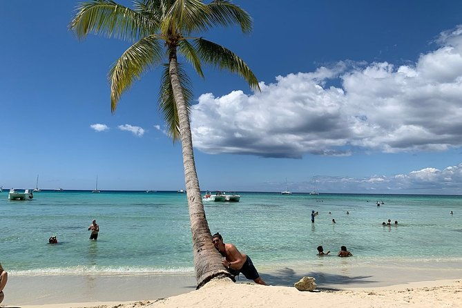saona-island-excursion-by-catamaran-and-speedboat-full-day