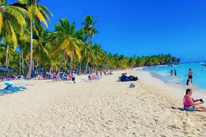 saona-island-from-punta-cana-with-lunch-and-open-bar