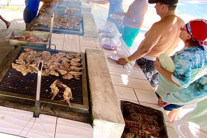 saona-island-natural-pool-starfish-fast-boat-catamaran-dances