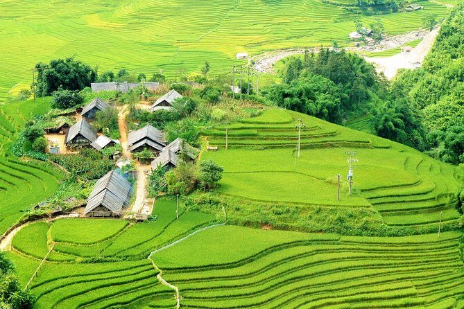 Sapa 2 Days 1 Night Tour From Hanoi By Bus (Hotel Overnight) - Day 2: Trekking and Village Hopping
