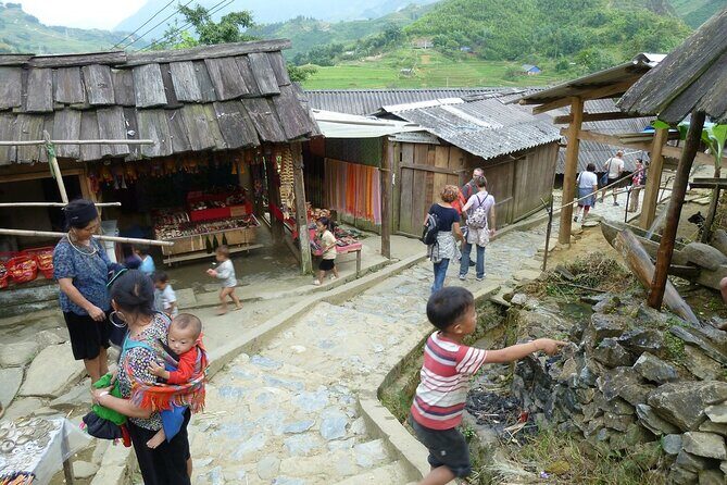Sapa 2 Days Trek from Hanoi by Shared Bus & Private Tour in Sapa - Meals and What’s Included